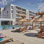 Aparthotel Odalys L'oree Du Parc Royan
