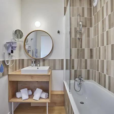 Odalys L'oree Du Parc 아파트호텔 로양