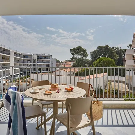Odalys L'oree Du Parc 公寓式酒店 4*