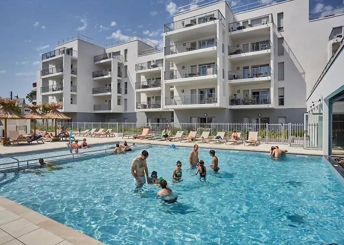 Odalys L'oree Du Parc Aparthotel Royan