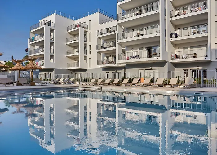 Apartahotel Résidence Odalys L'orée Du Parc Royan