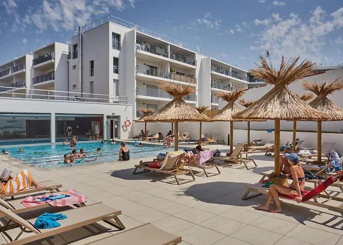 Apartahotel Résidence Odalys L'orée Du Parc Royan